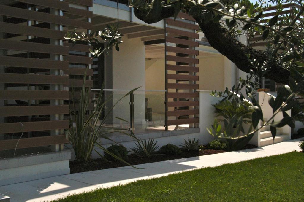 Bio Suites Pacinotti Bardolino Buitenkant foto
